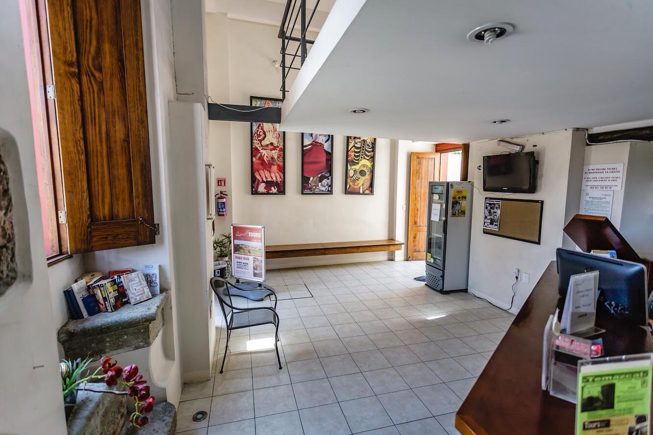 La Leyenda Hostel Oaxaca ภายนอก รูปภาพ